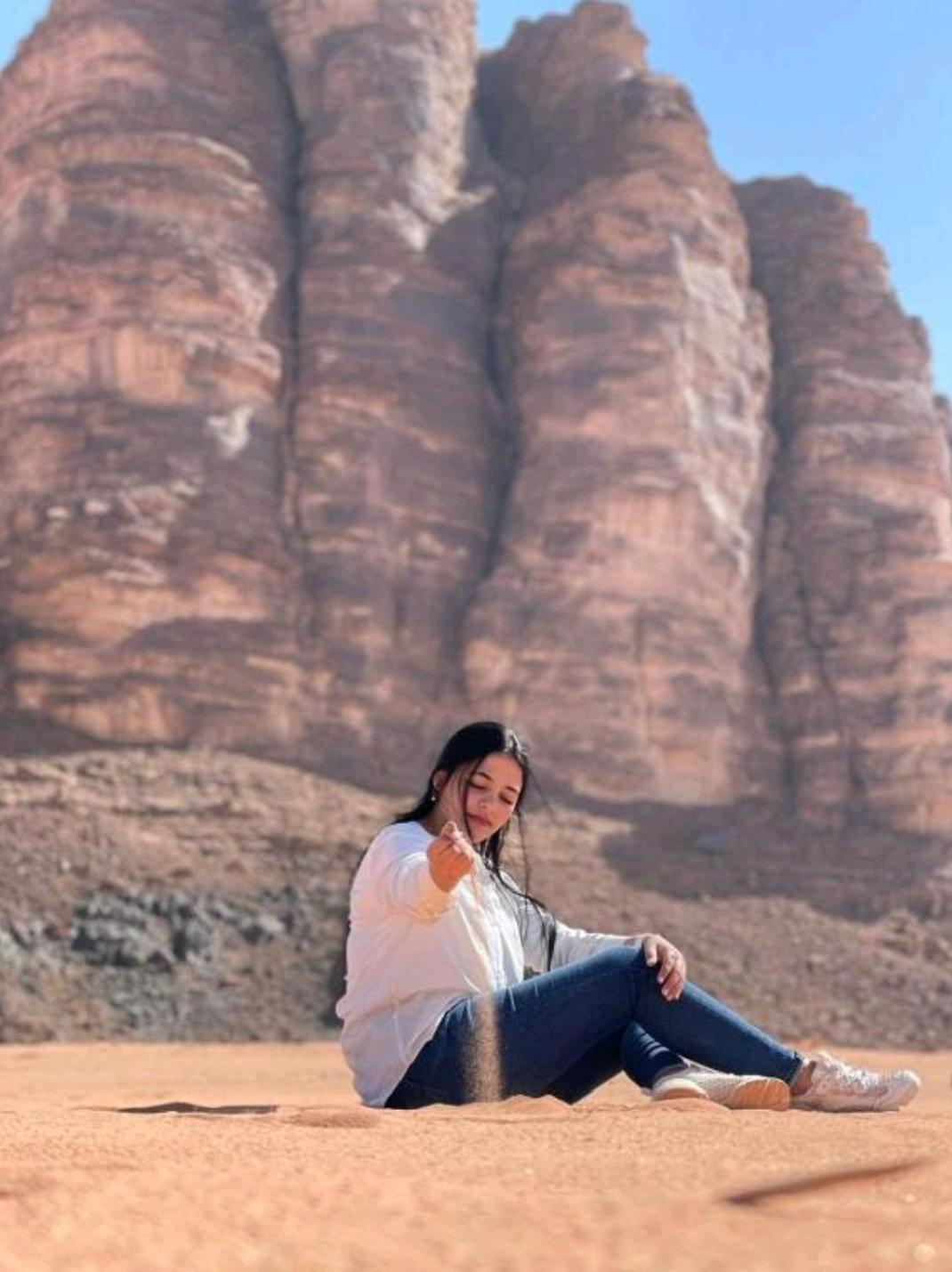 Bed and Breakfast Titanic Camp Wadi Rum Exterior foto